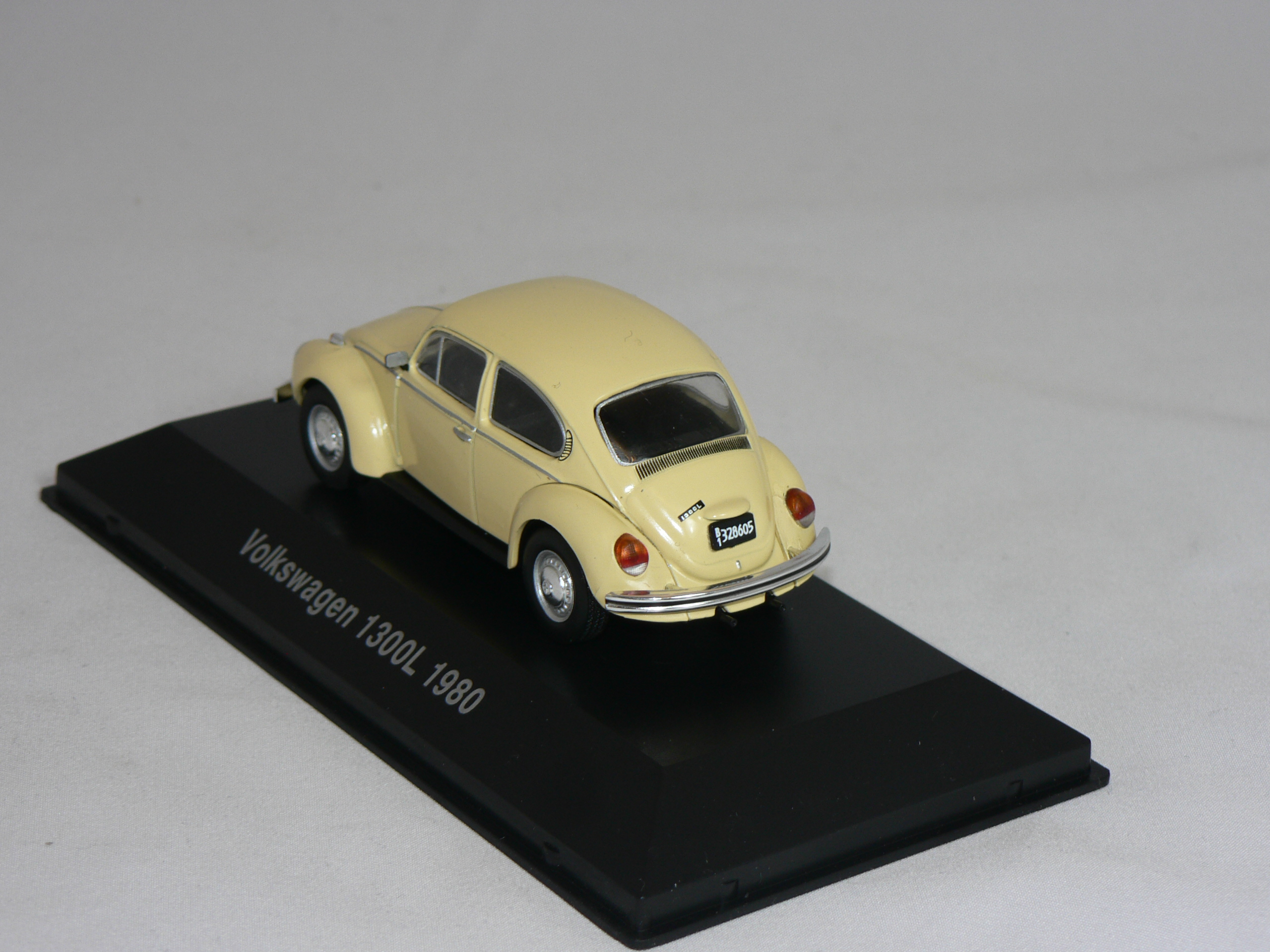 VW  1300 L  1980   1:43 Atlas - 2