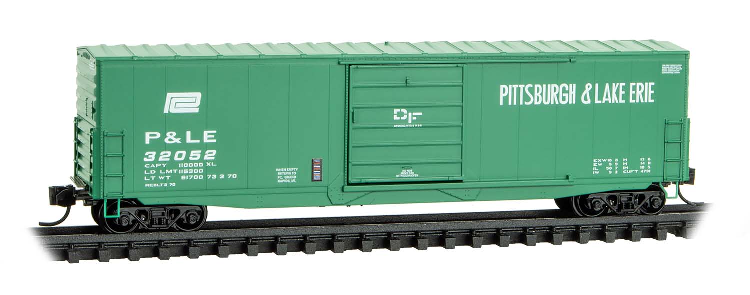 Standard 50" box car w/o roofwalk P&LE #32052