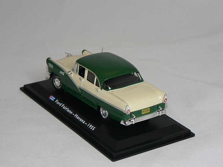 Ford Fairlane  Taxi 1955  1:43 Atlas