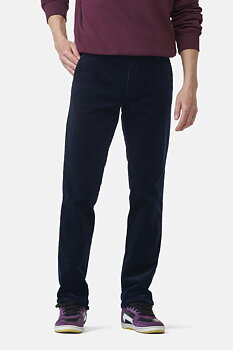 Blå (navy) chinos i exklusiv bredspårig manchester (Cord) och modern passform (Meyer / Bonn)