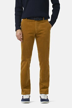 Bruna (amber) chinos i exklusiv bredspårig manchester (Cord) och modern passform (Meyer / Bonn)