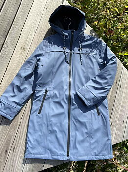 FREE/QUENT Water Repellent Rain Jacket Blue
