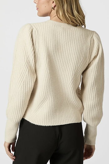 Neo Noir  - Puli Knit Cardigan  Ivory