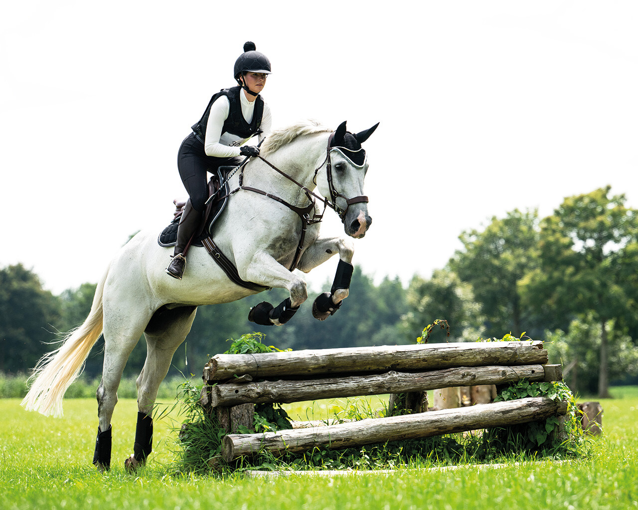 QHP Liora  Cover for Safety Vest - Black - eventing