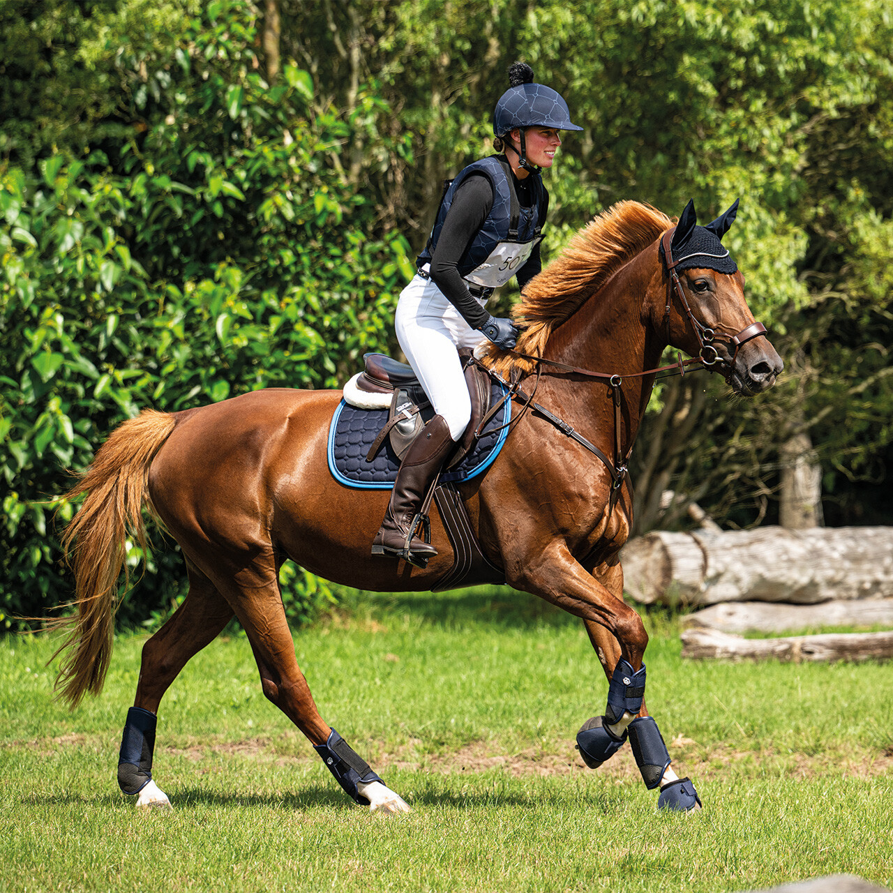 QHP Liora Helmet Cover - Navy - 3