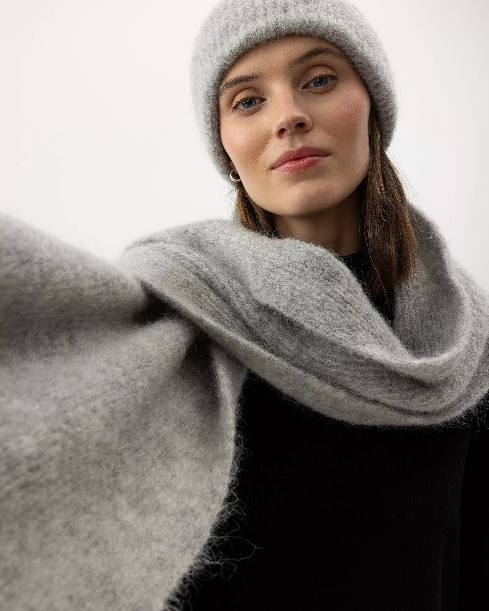 Sturkö Scarf - Grey Melange - Holebrook