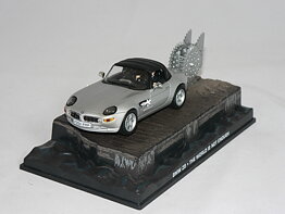 BMW Z8  1:43  Atlas  ( The world is not enough James Bond Collection )