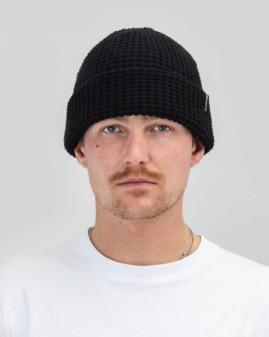 Beyond Medals - Waffle Beanie Black - 2