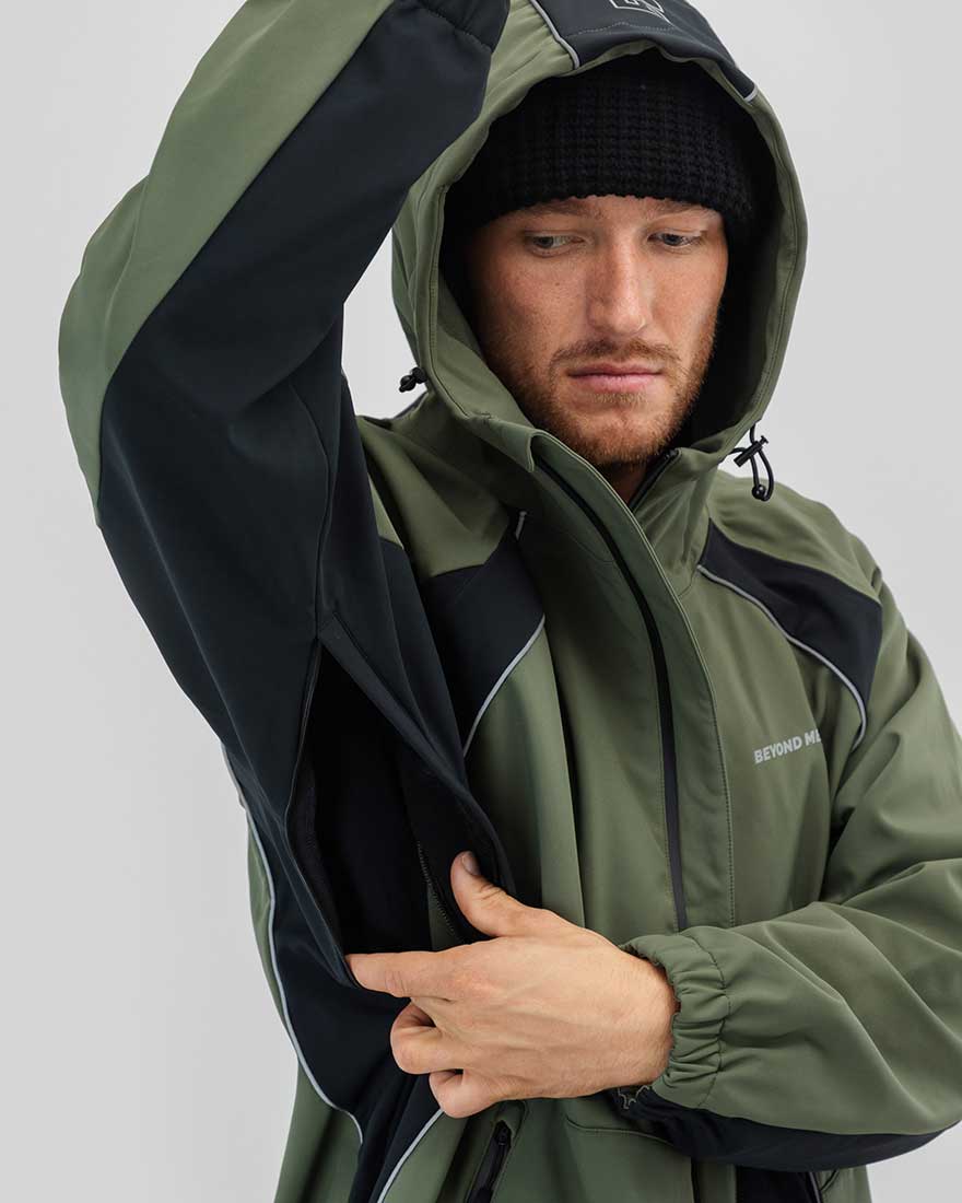 Beyond Medals  - Softshell Jacket Green - 9