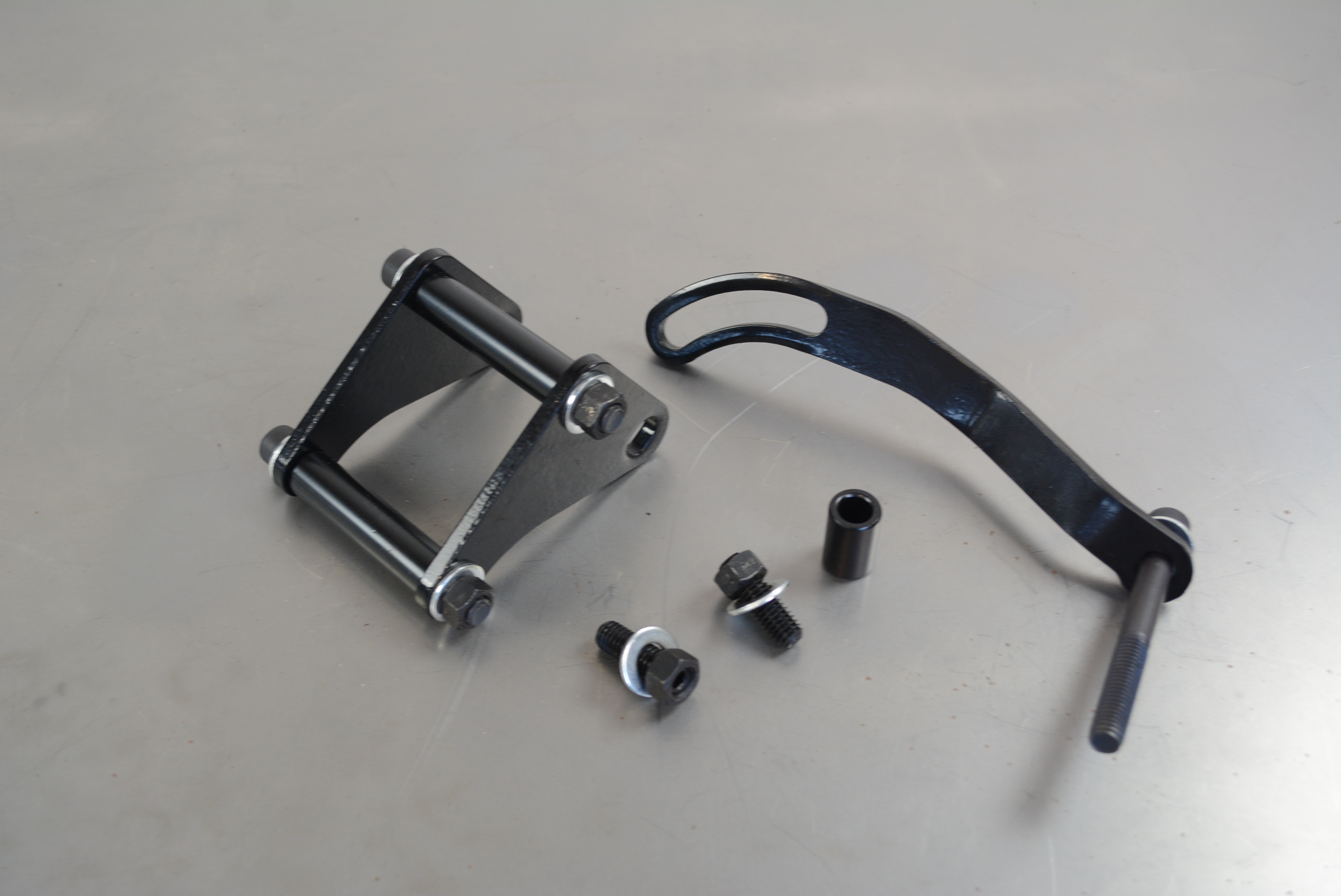 Power Steering Pump Bracket SCB Long/Short Water Pump
