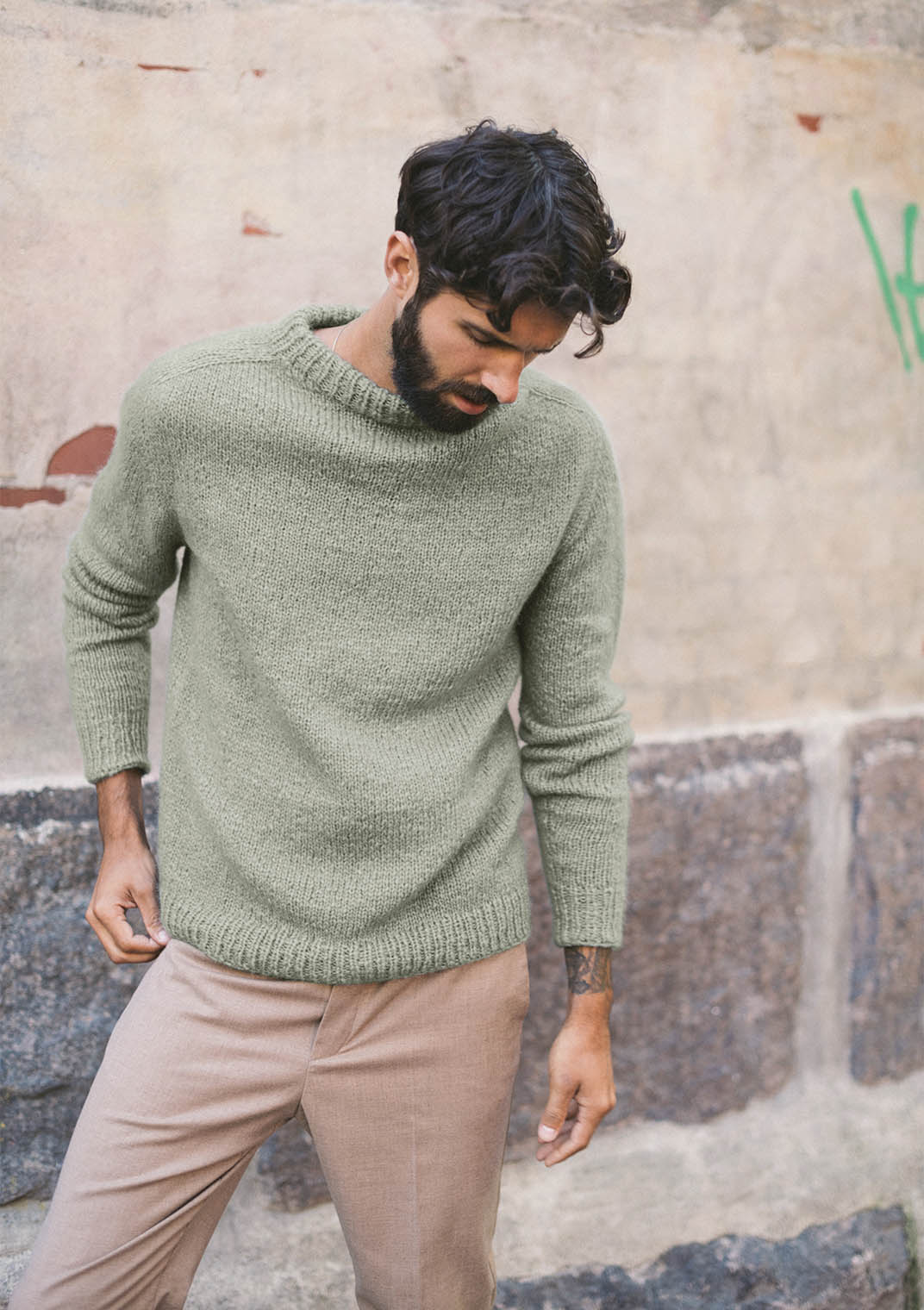 Sandnes Jesper Pullover 2015_4 (16 m st 5,5)