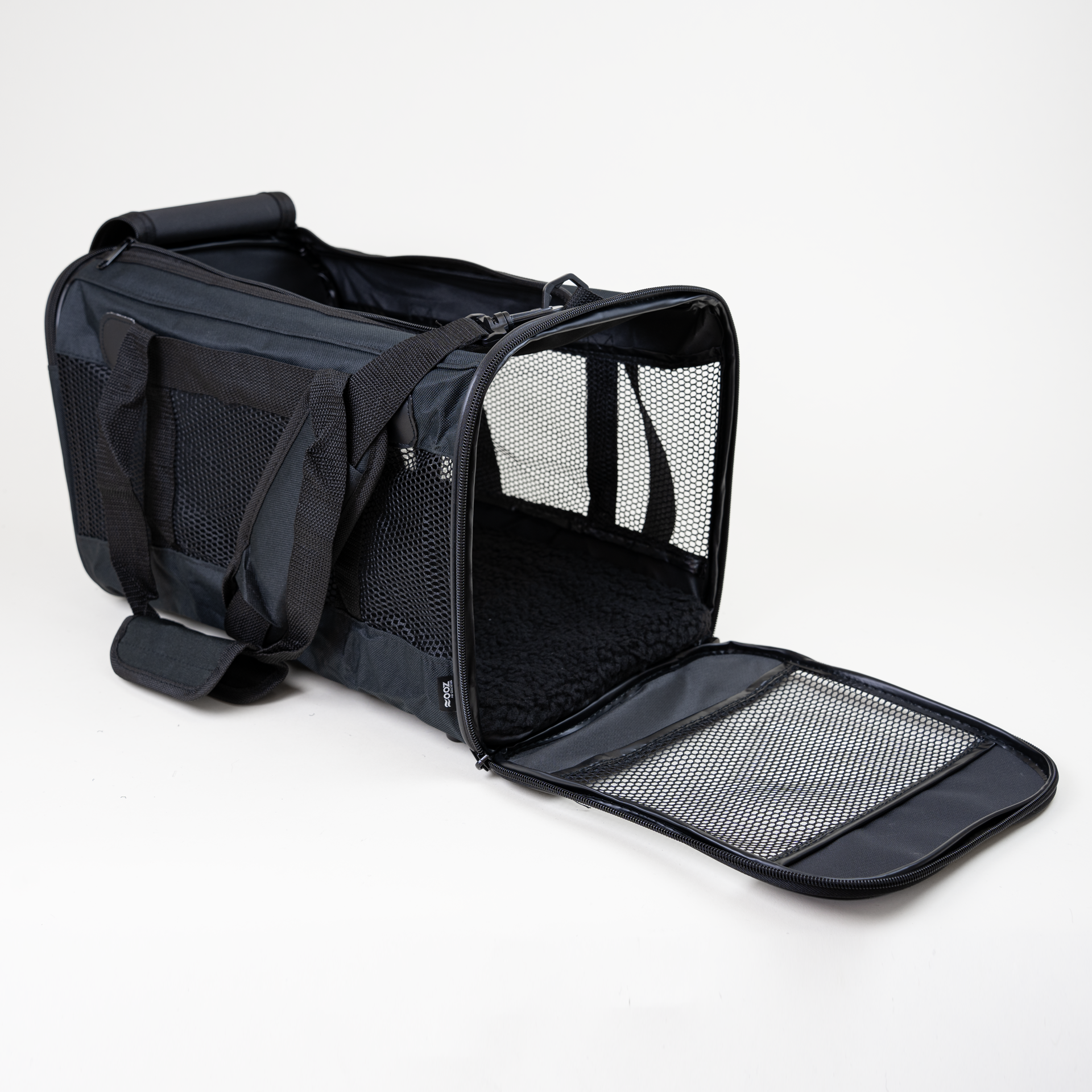 Selected by ZOO Carrying bag Tyson, 46x25,5x26,5cm, Black - 2