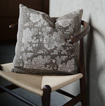 Kuddfodral Provence Mullvad shabby chic lantlig stil Gårdsromantik