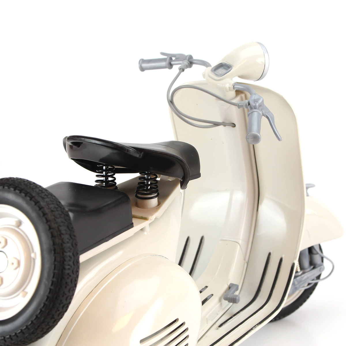 Vespa, model i skala 1:6, 1955 150cc - 3