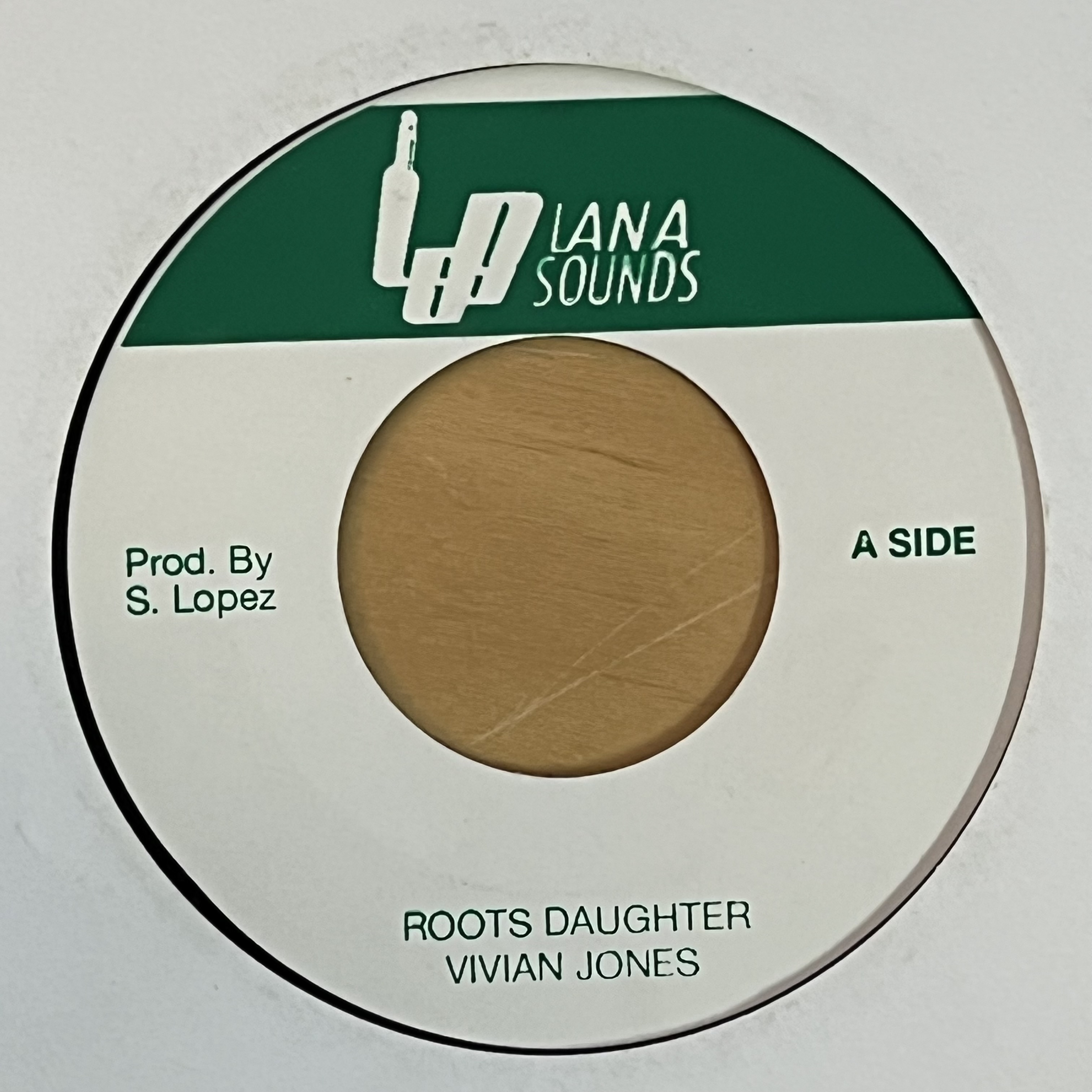Vivian Jones/Sta' Sax – Roots Daughter/Blossom
