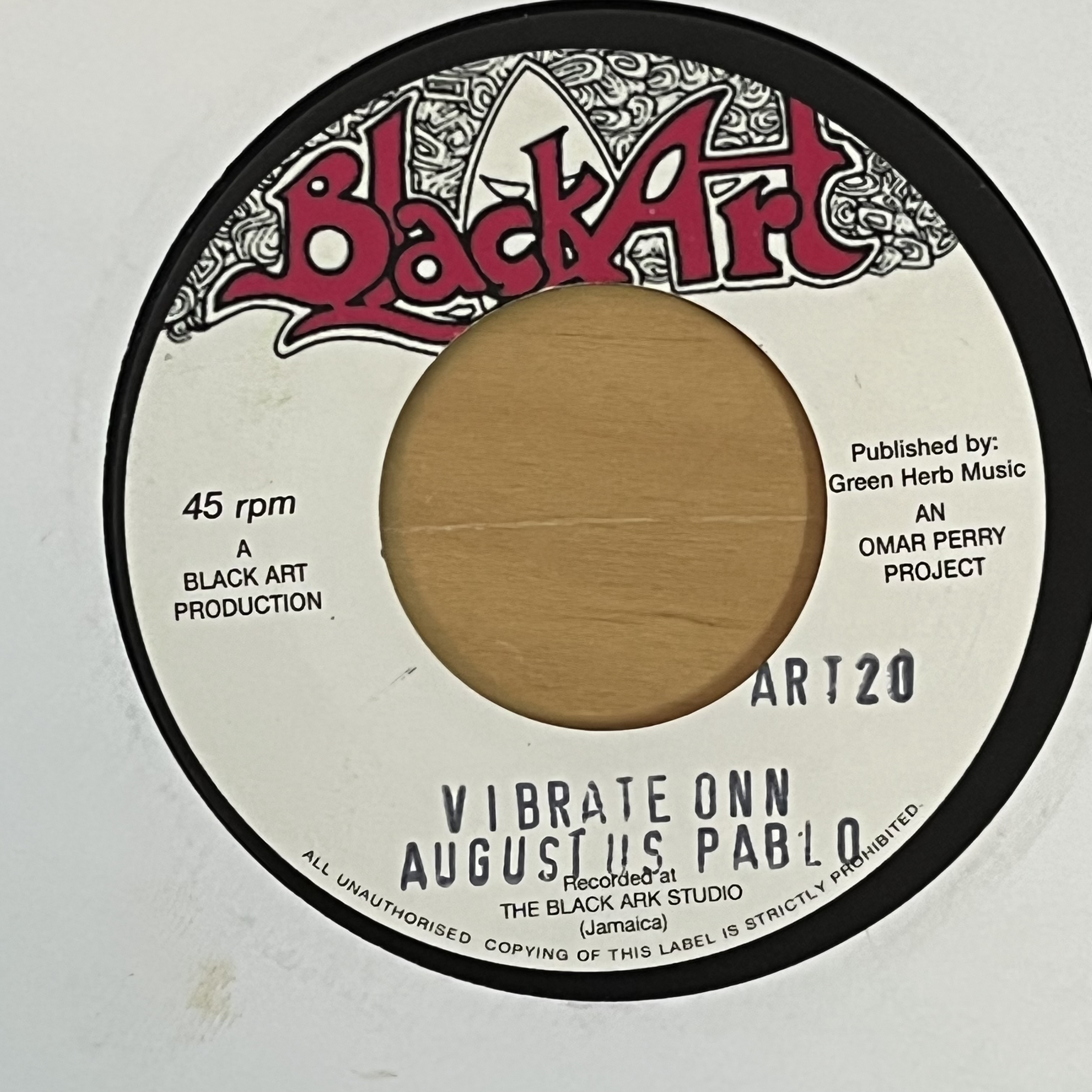 Augustus Pablo – Vibrate Onn