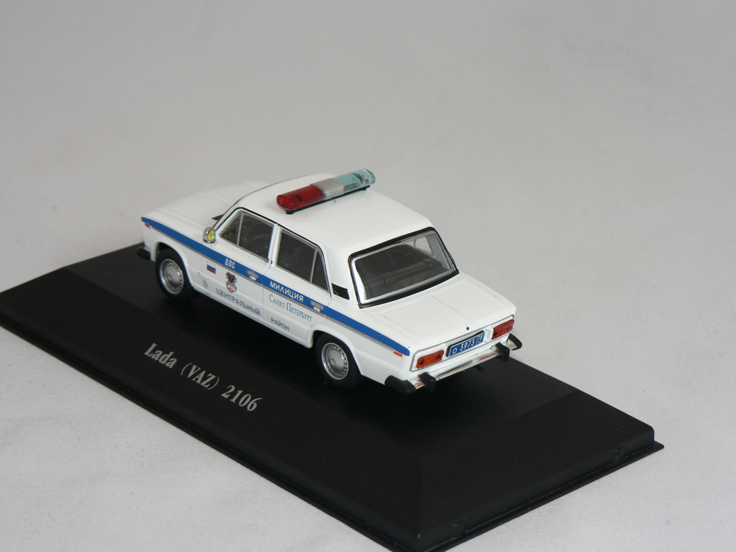 Lada (Vaz)  2106  Polis  1:43 Atlas - 2