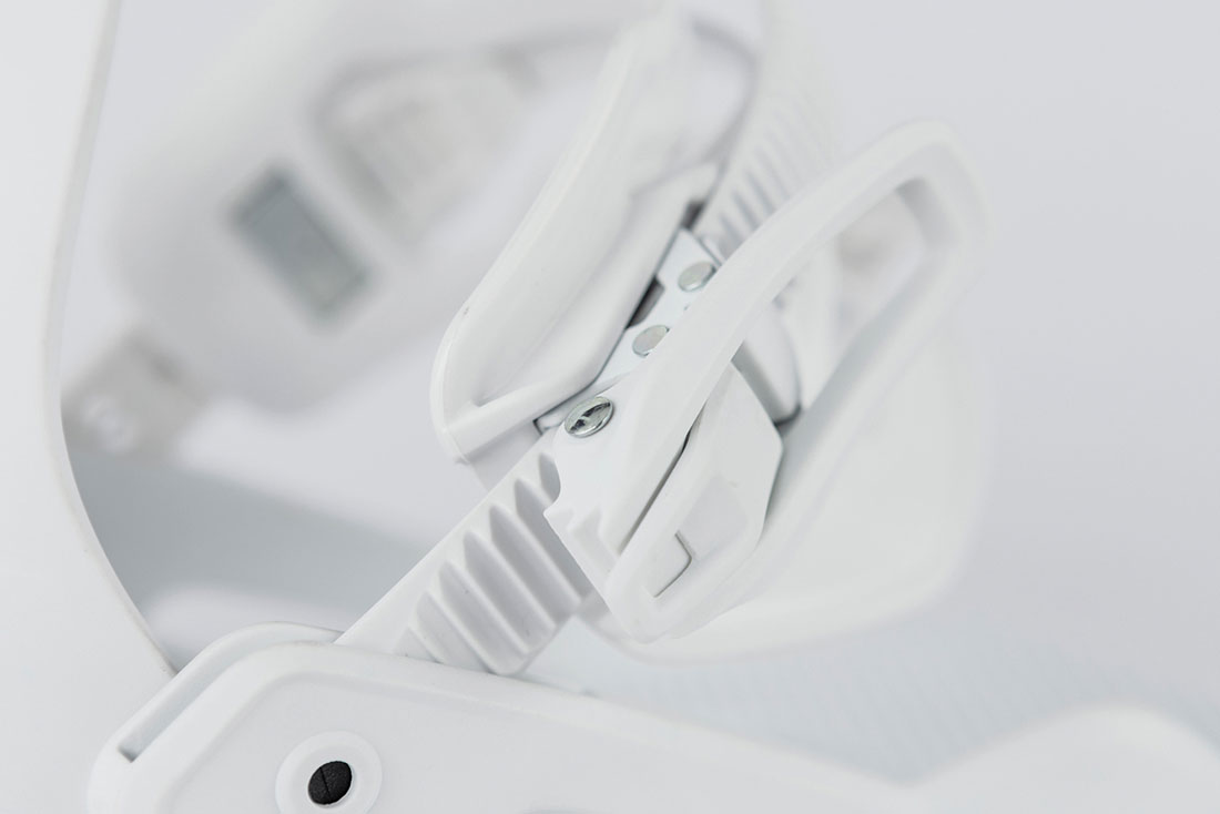 Nitro Snowboard Binding - Charger Micro White - 4