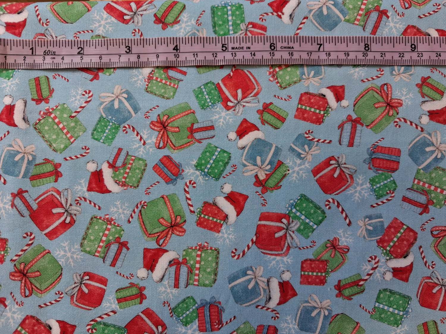 Tyg - Gift Toss - "Frost & Fable" - Julklappar - 2