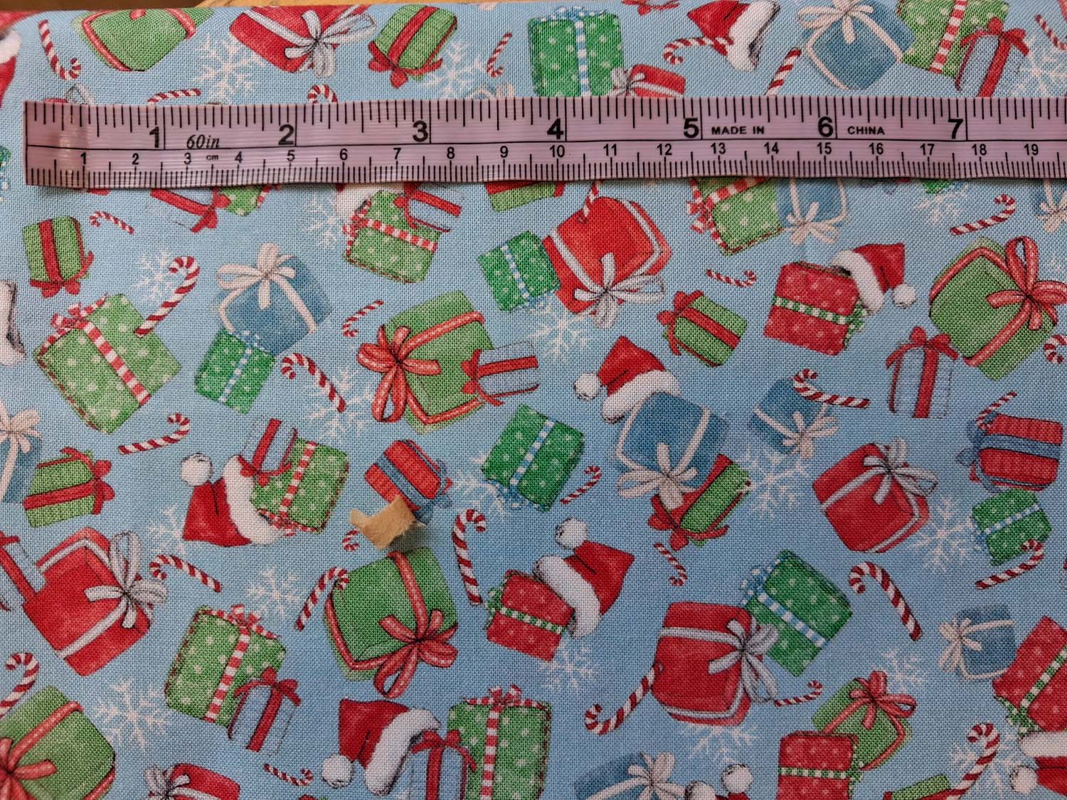 Tyg - Gift Toss - "Frost & Fable" - Julklappar - 3