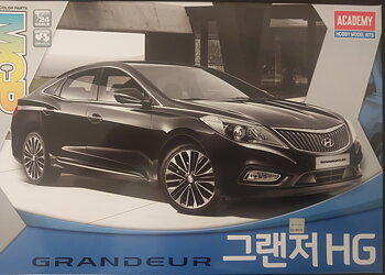 1/24 HYNDAI Grandeur