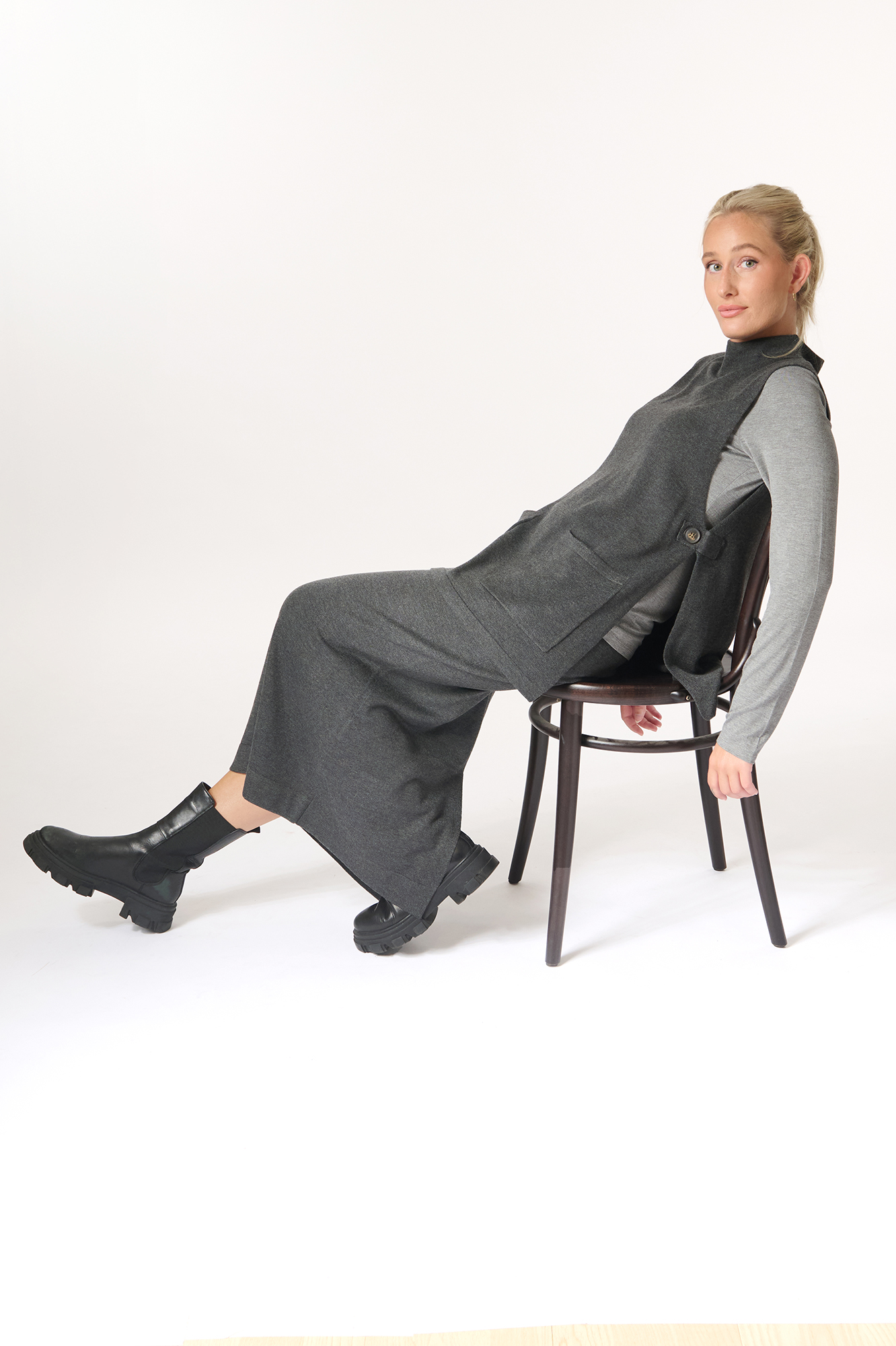Hertha waistcoat  platinum - 6