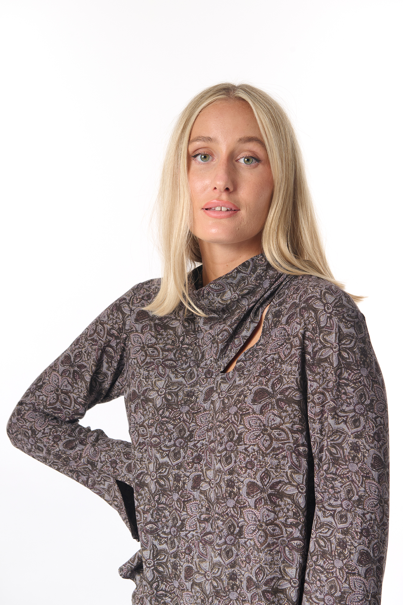 Gwen blouse  grape - 3