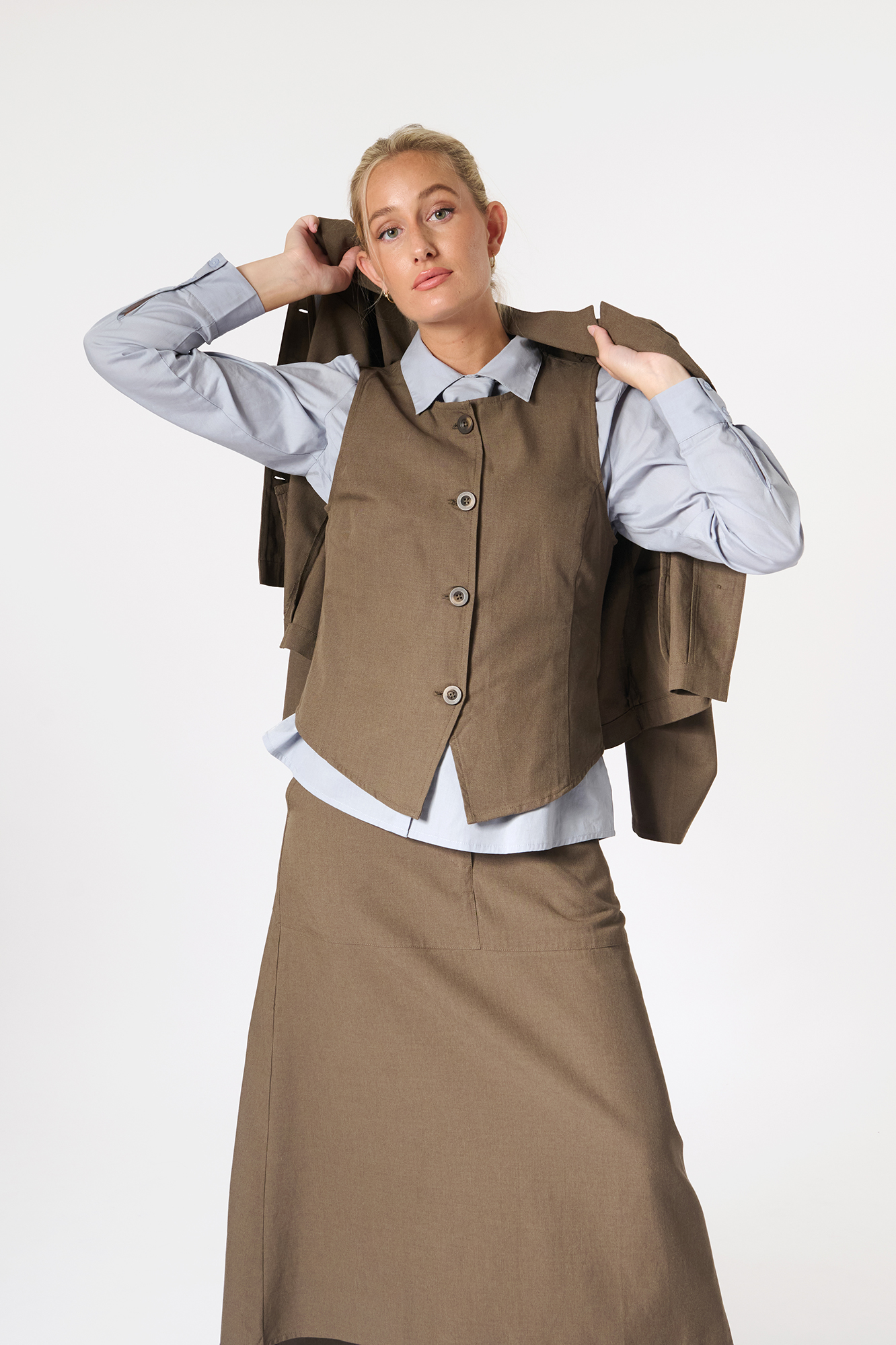 Gina waistcoat  taupe - 7