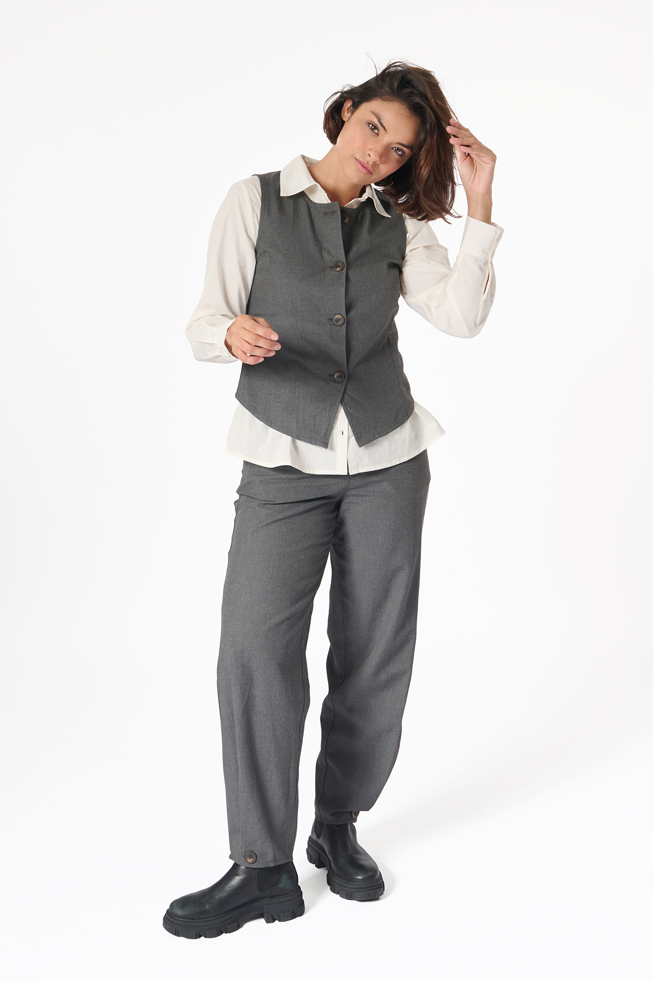 Gina waistcoat  platinum - 2