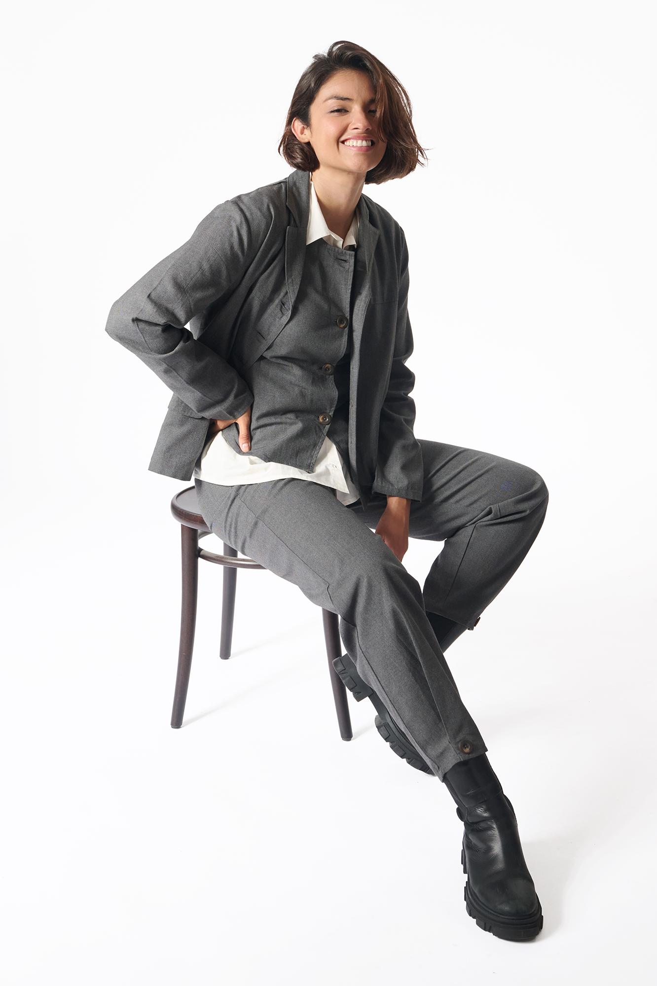 Gina waistcoat  platinum - 7