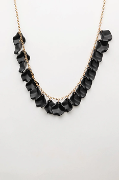 BOW19 Leaf Mini Necklace Black