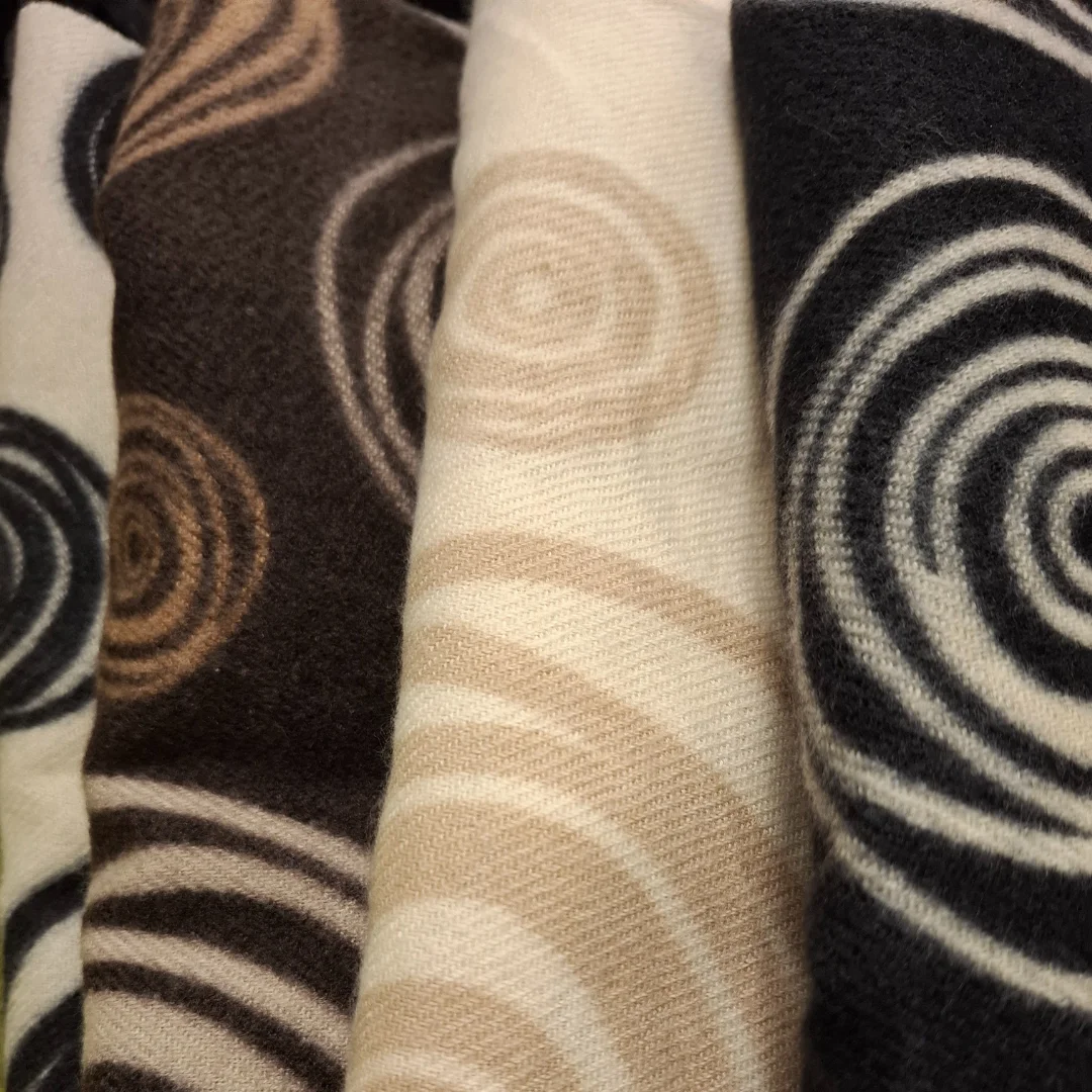 Viskossjal - Spiraler - Beige, Svart, Brun, Vit - 5