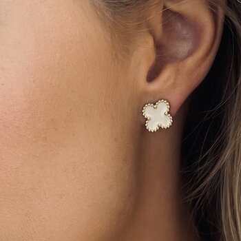 Bud to Rose - Örhänge Clover i guld och vit