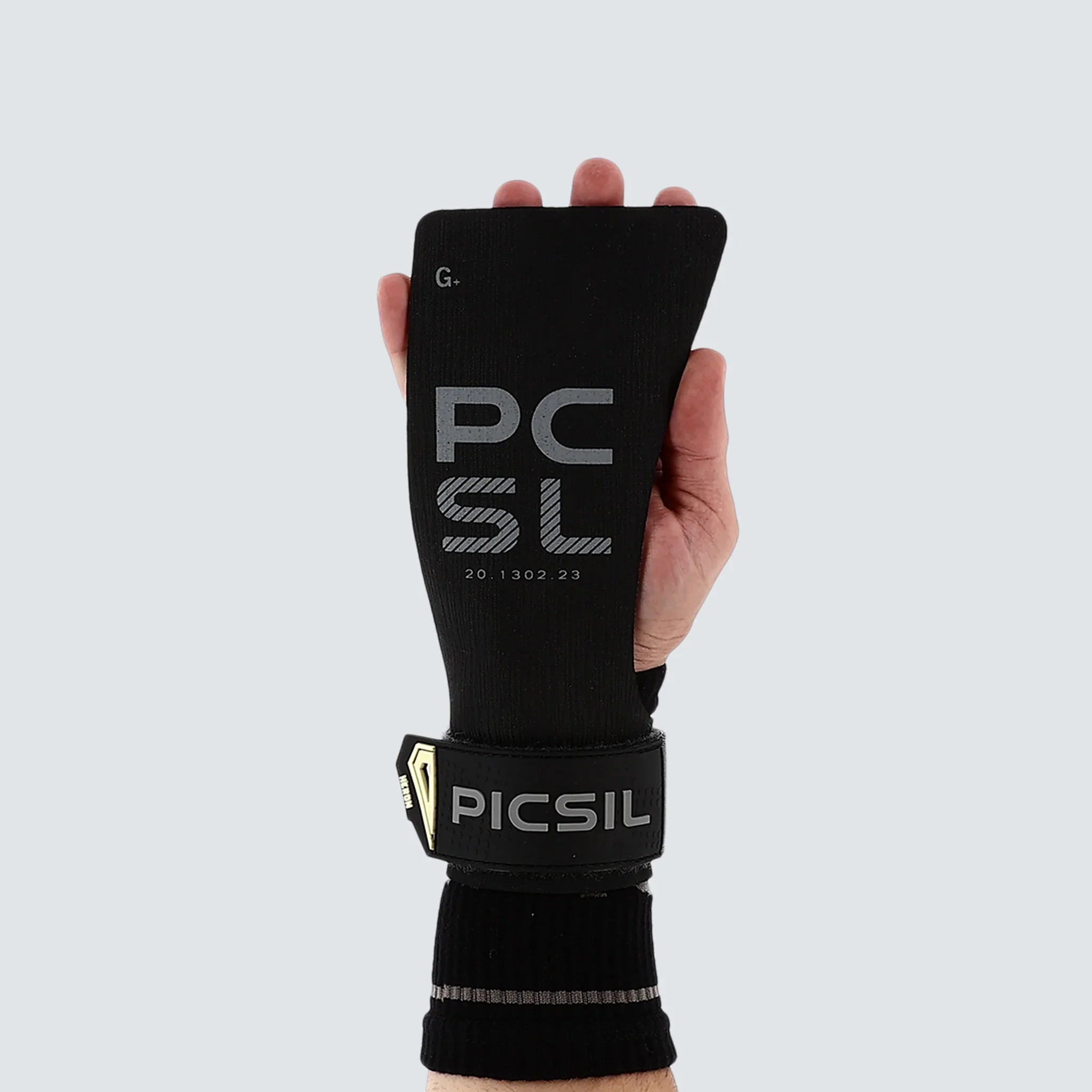 Picsil - Heron Grips -  Moonless - 5