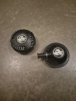 Apeks in och utloppsventil