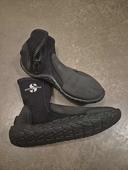 Scubapro boots,  L