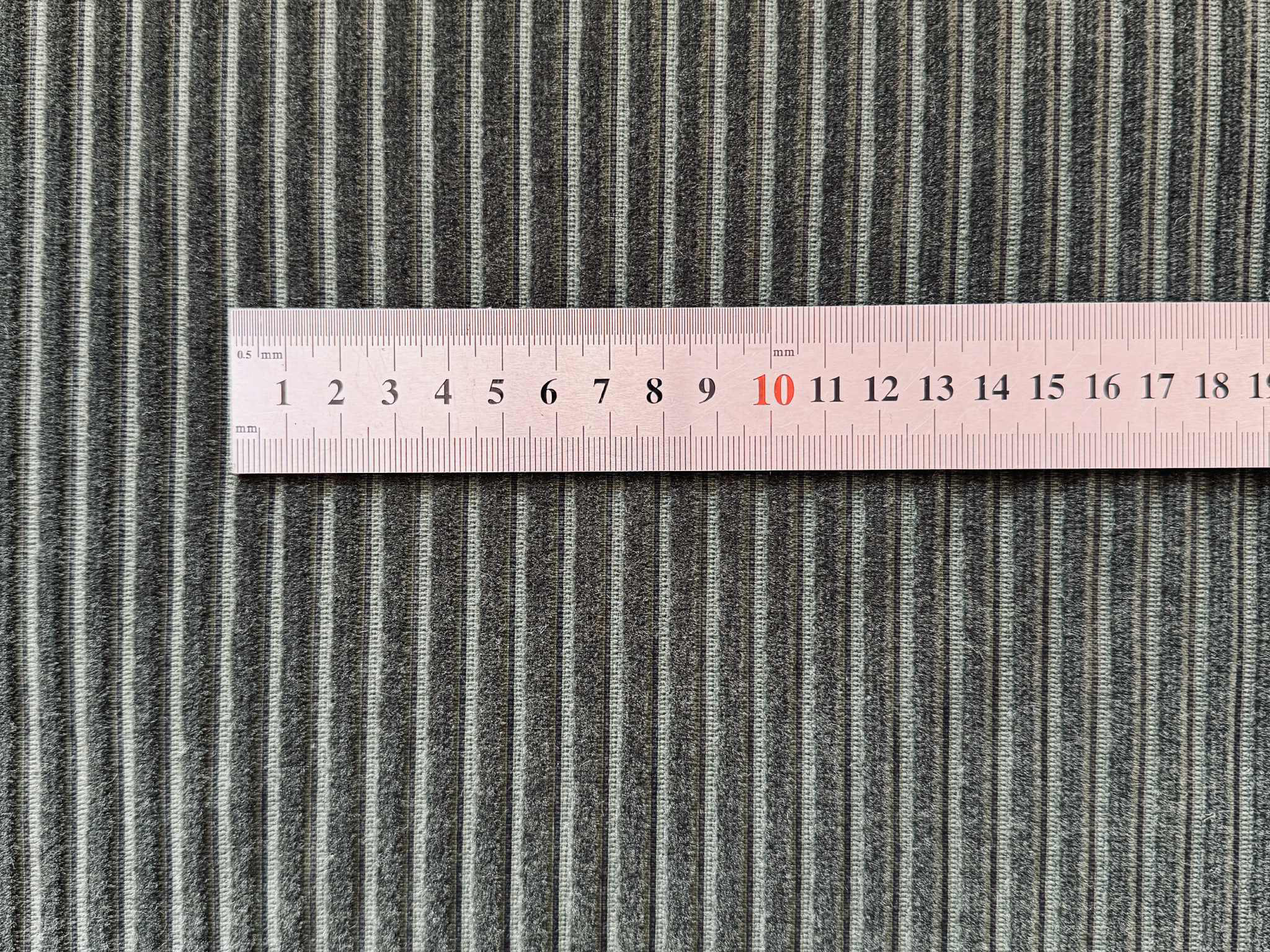 Tyg Mercedes randig ullvelour W126 grön