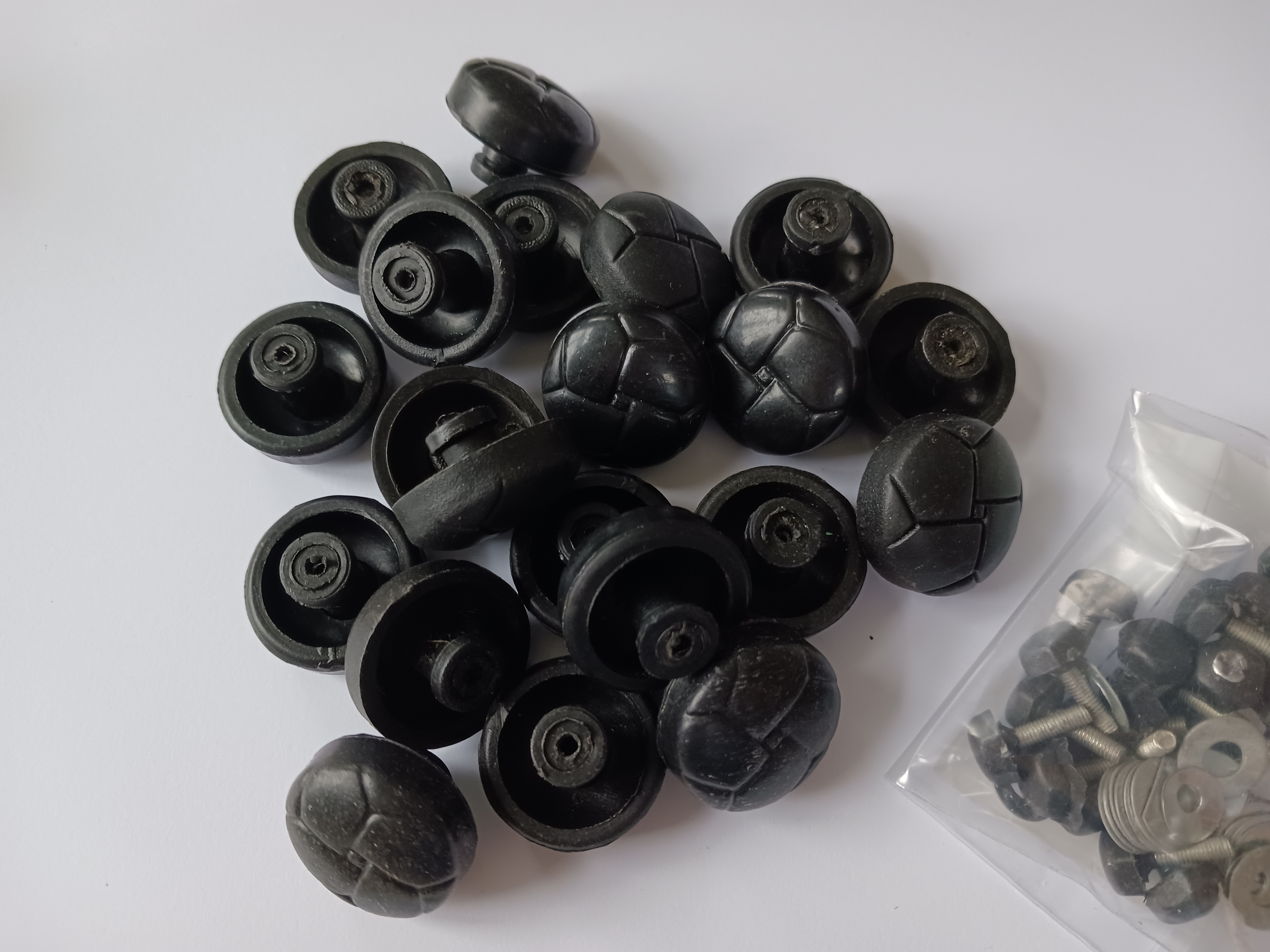 BUTTONS with screw for shooting jacket