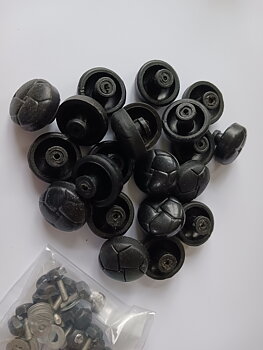 BUTTONS with screw for shooting jacket