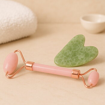Pink Jade Roller &amp; Gua-Sha Heart - Kauneus Duo