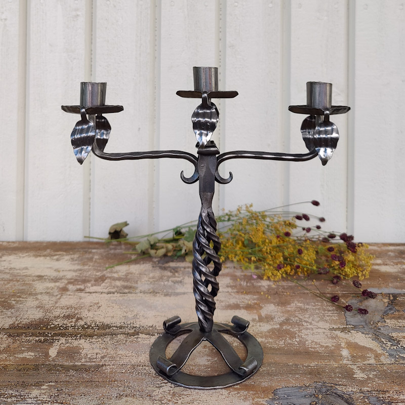 Trearmad ljusstake - 2