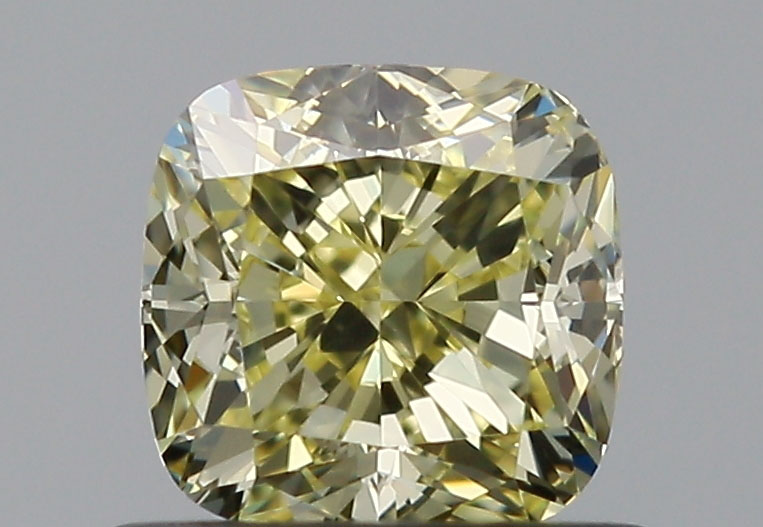 Fancy light Yellow 0.60 karat