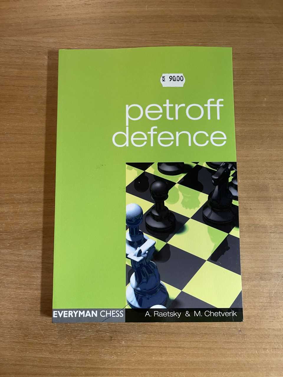 Antikvariskt - Petroff Defence av Raetskij och Tjetverik