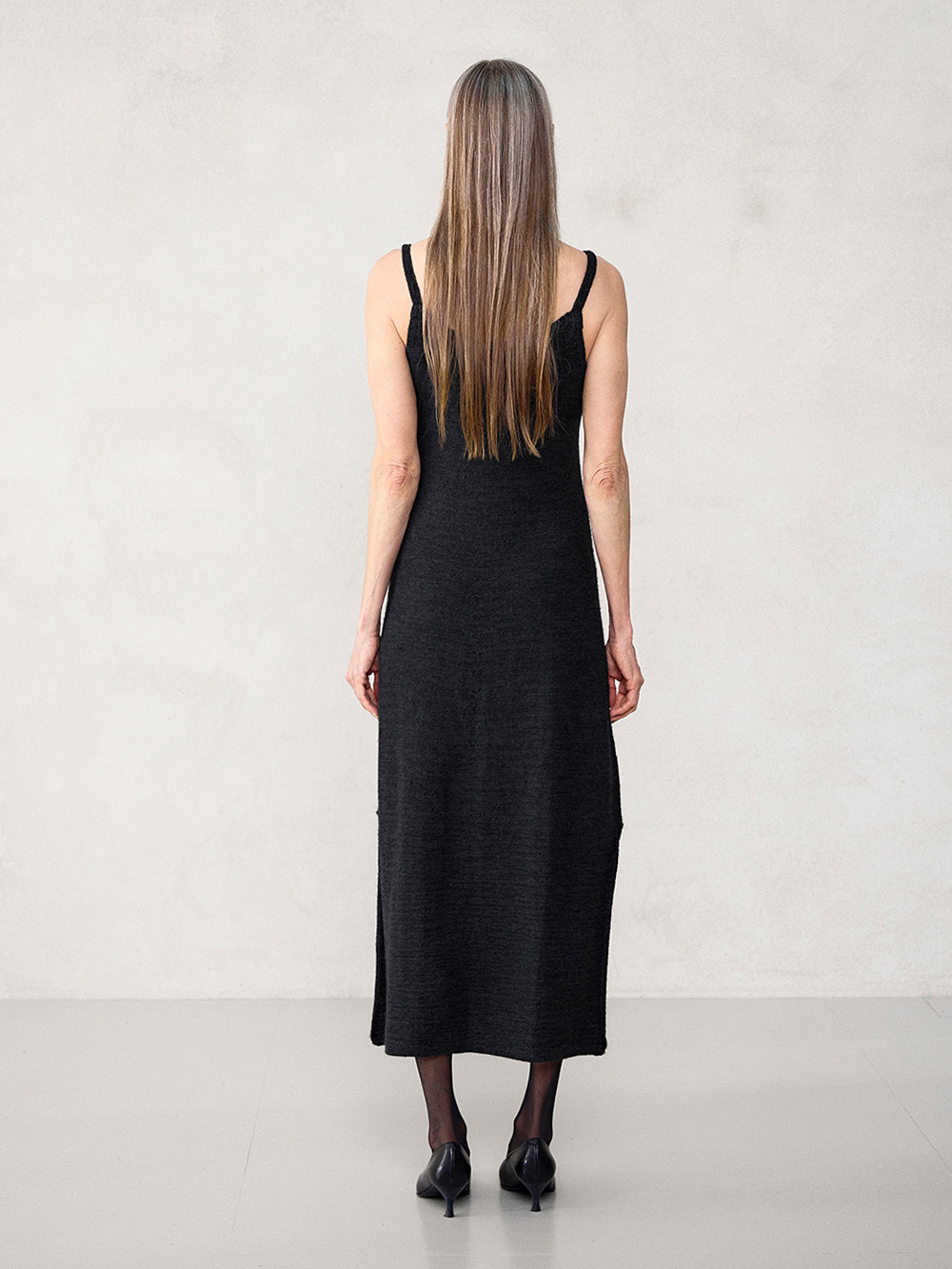 Sandnes Emerson Dress 2507_02 (23 m st 3,5) - 11