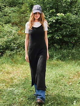 Sandnes Emerson Dress 2507_02 (23 m st 3,5)