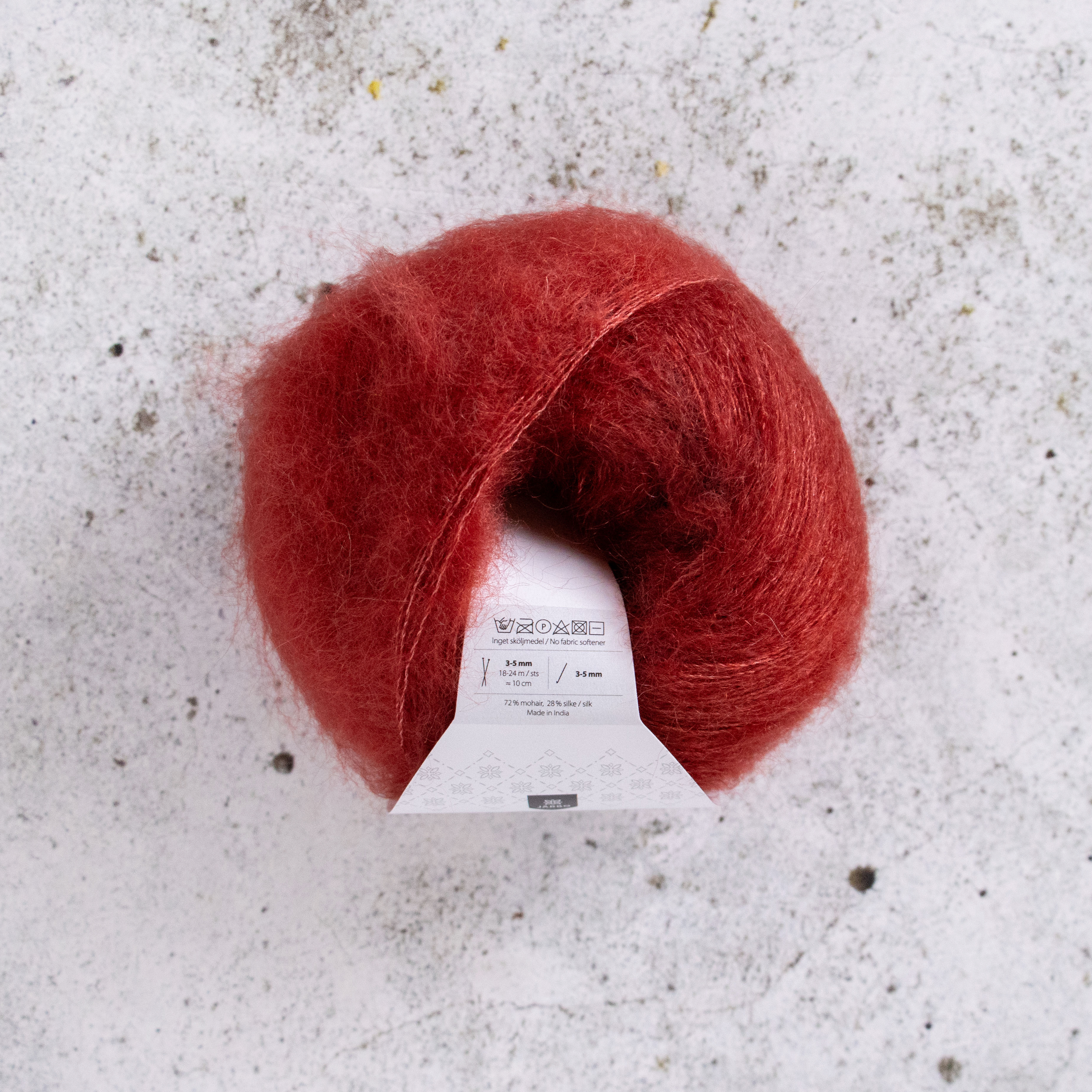 Fin Mohair Silke 25g  Dark Romance 33