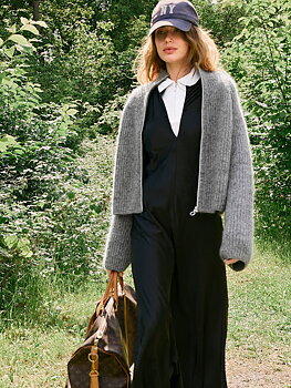 Sandnes Tia Zipper Jacket 2507_10 (19 m halvpatent st 3,5)