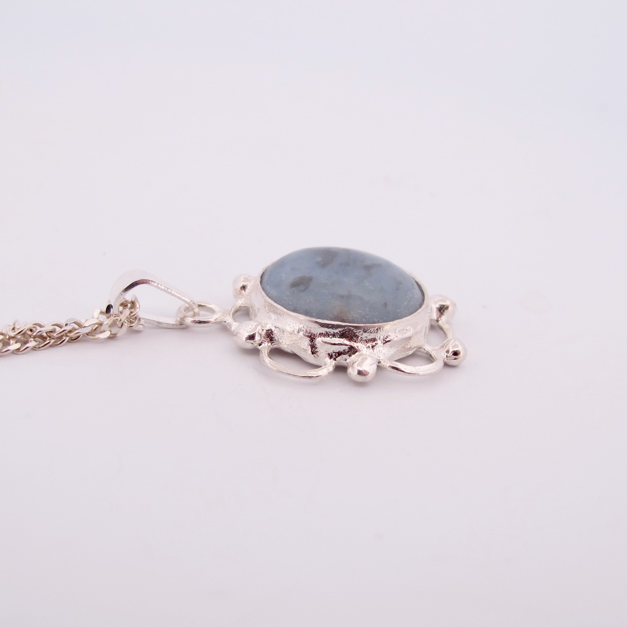 Necklace with hand cut stone  32x23mm - 4