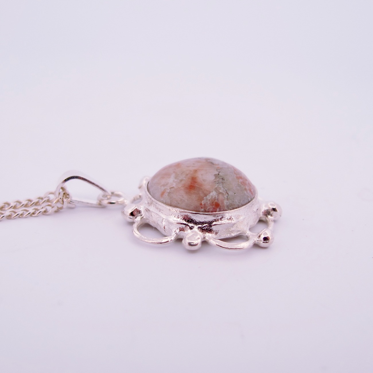 Necklace with hand cut stone  32x23mm - 3