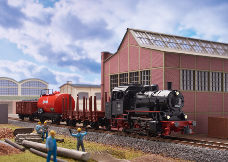 Digital Starter Set Freight Train with Class 89.0 - 3